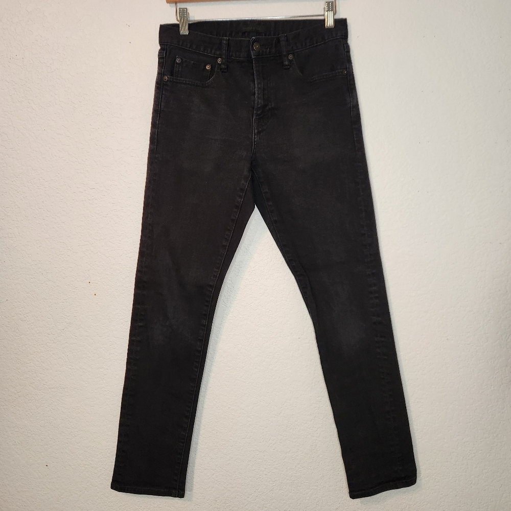 Uniqlo Men's Dark‎ Black Slim Jeans, Size 29x30